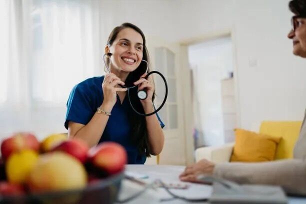 The Essential Role of Aftercare Nursing in Santa Monica’s Top Plastic Surgery Facilities